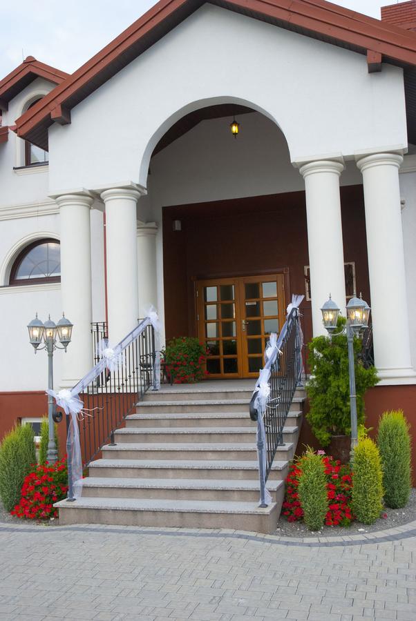 Hotel Dwór Galicja Stalowa Wola Exterior foto